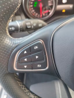 
Mercedes-Benz GLA 200 full									