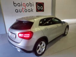 
Mercedes-Benz GLA 200 full									