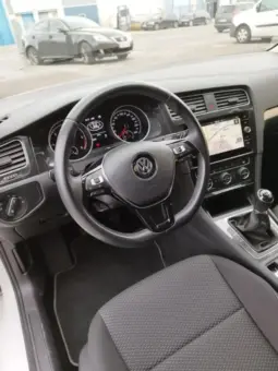 
Volkswagen Golf 1.6TDI Ready2GO full									
