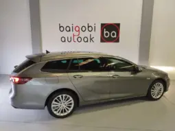 
Opel Insignia Sport Tourer full									