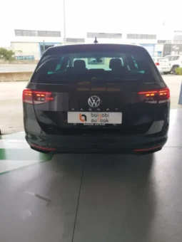 
Volkswagen Passat Executive full									