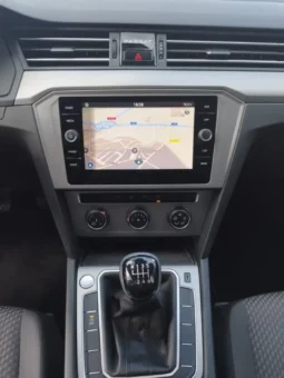 
Volkswagen Passat Variant full									