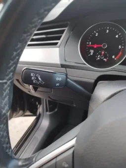 
Volkswagen Passat Variant full									