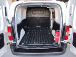 
Peugeot Partner Premium 600Kg BlueHDI full									