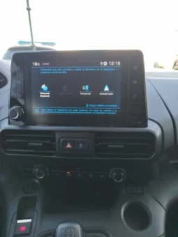 
Peugeot Partner Premium 600Kg BlueHDI full									