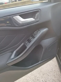 
Ford Focus Sportbreak 2.0 Ecoblue full									
