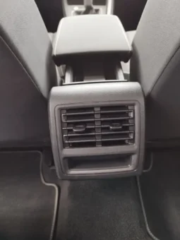 
Volkswagen Golf VIII full									