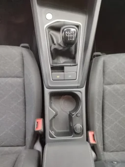 
Volkswagen Golf Variant 2.0TDI Life 85kW full									