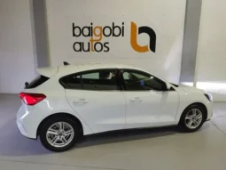 
Ford Focus EcoBlue Trend+ full									