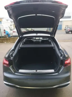 
Audi A5 S-Line 35 S Tronic Sportback full									