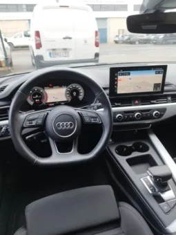 
Audi A5 S-Line 35 S Tronic Sportback full									